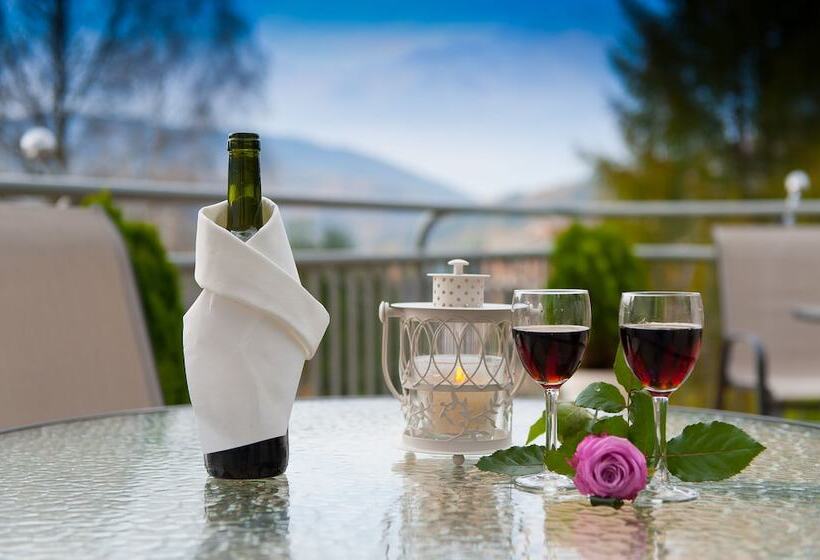 هتل Rezydencja Izabella