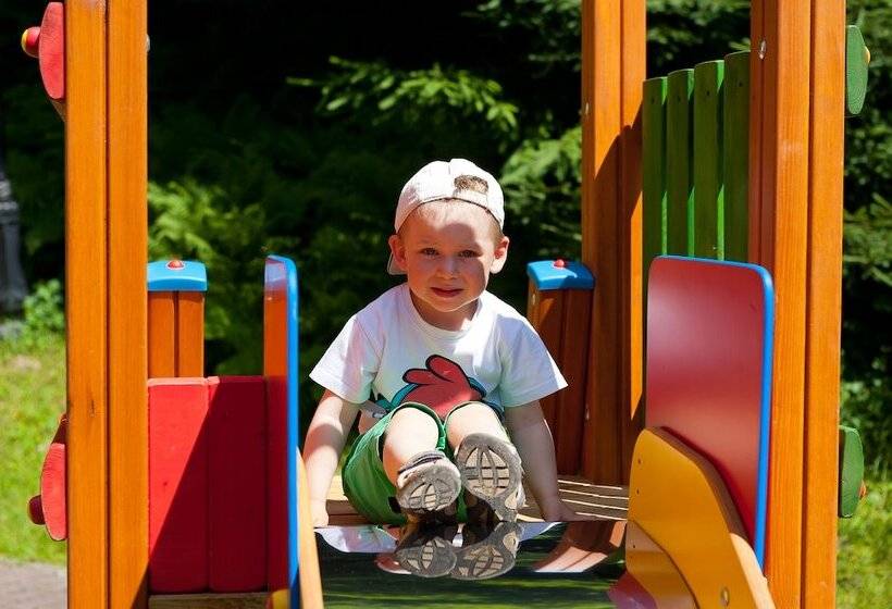 هتل Rezydencja Izabella