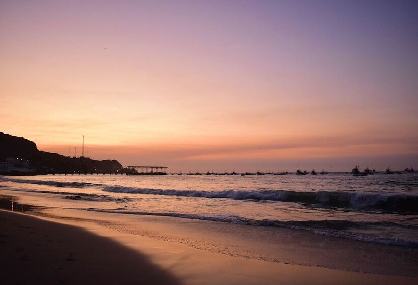 호텔 Socialtel Mancora Formerly Selina Mancora