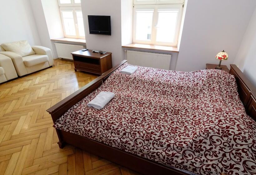 Krakow For You Budget Apartments