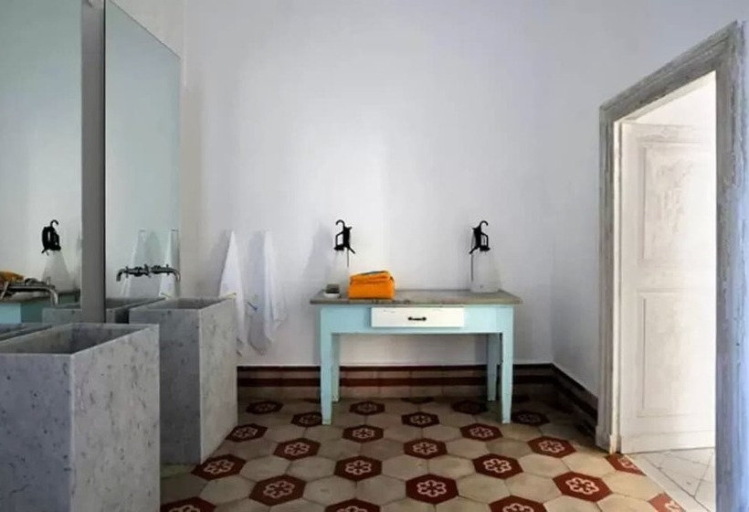 ペンション Capri Suite