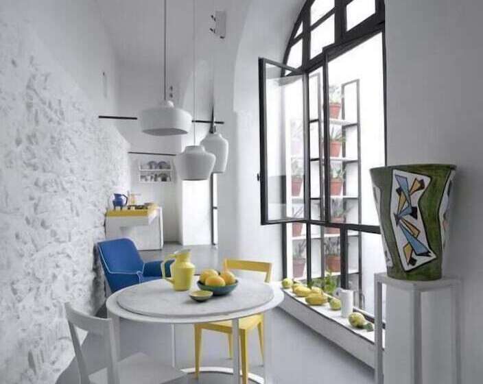 ペンション Capri Suite