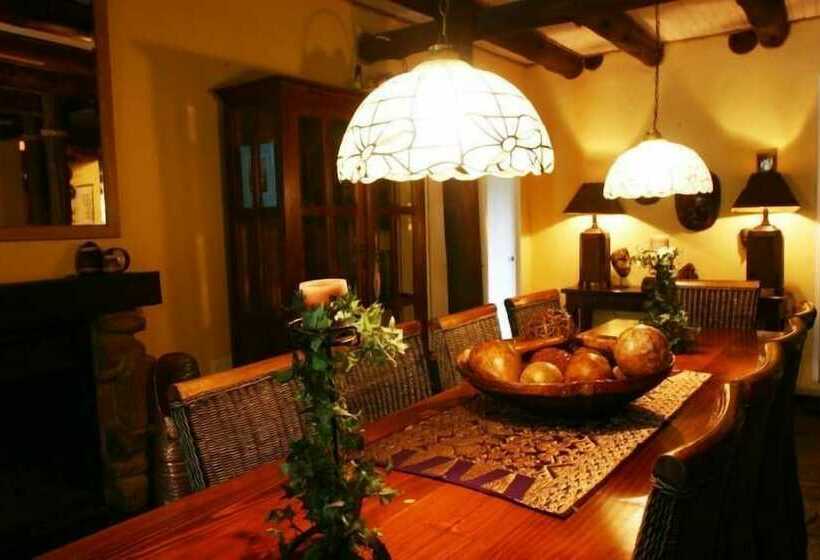 פנסיון Gunyatoo Trout Farm & Guest Lodge