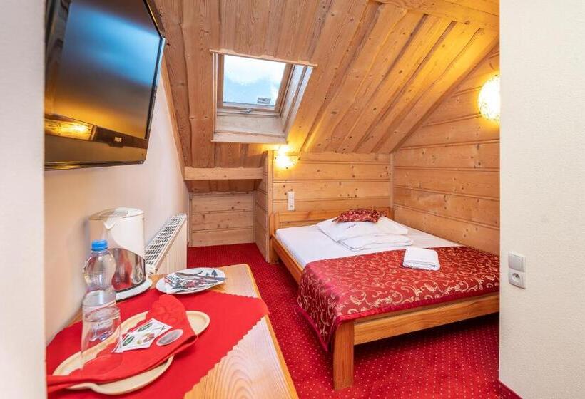 Пансион Willa Cztery Pory Roku