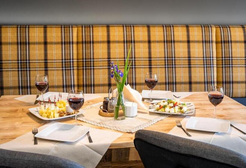 Пансион Willa Cztery Pory Roku