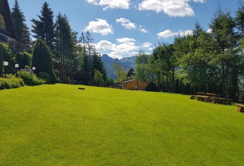 Пансион Willa Cztery Pory Roku