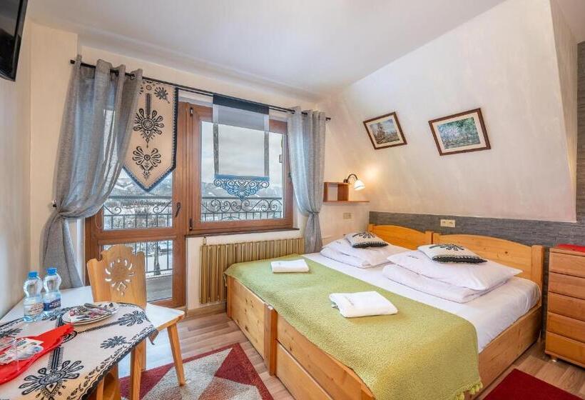 Пансион Willa Cztery Pory Roku