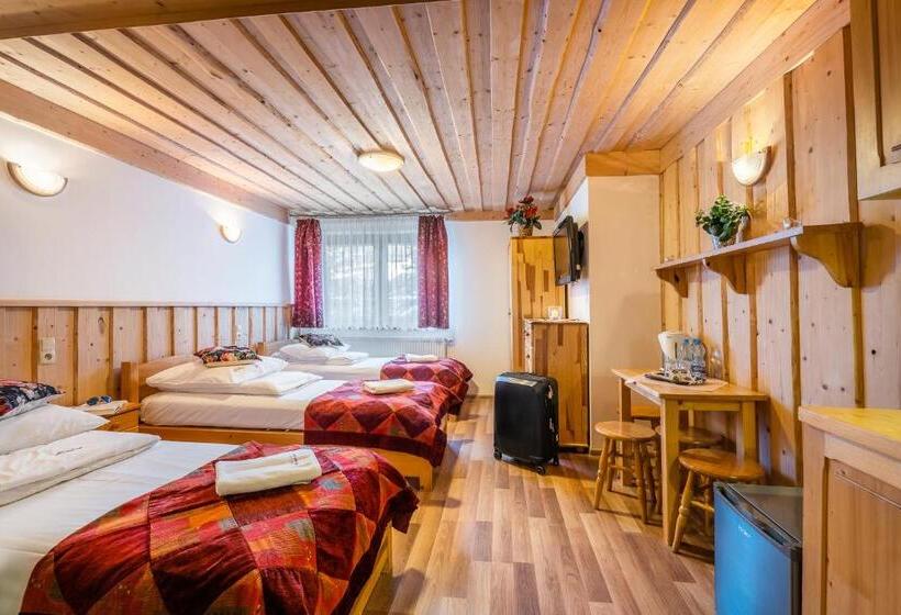 Пансион Willa Cztery Pory Roku