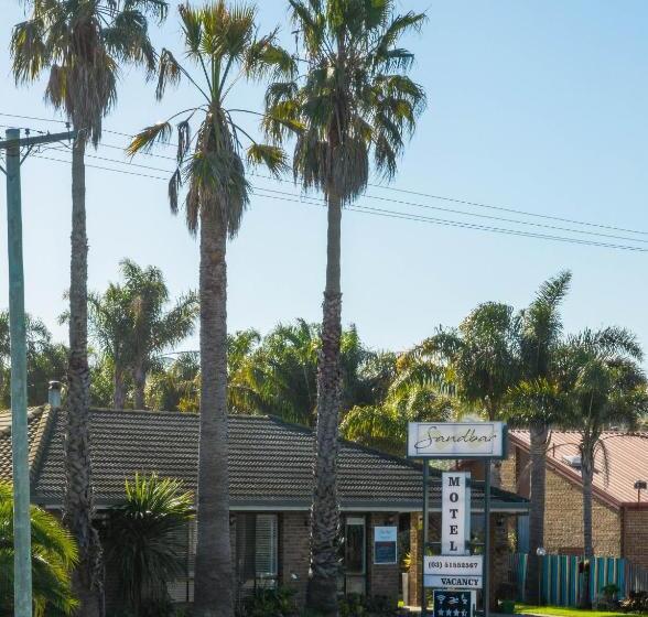 Sandbar Motel