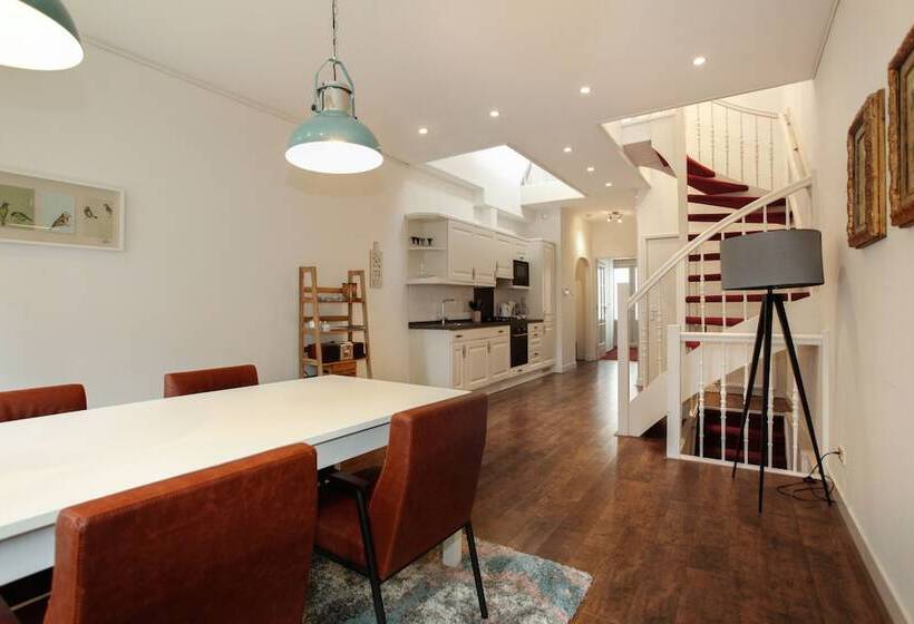 Stayci Apartments Noordeinde