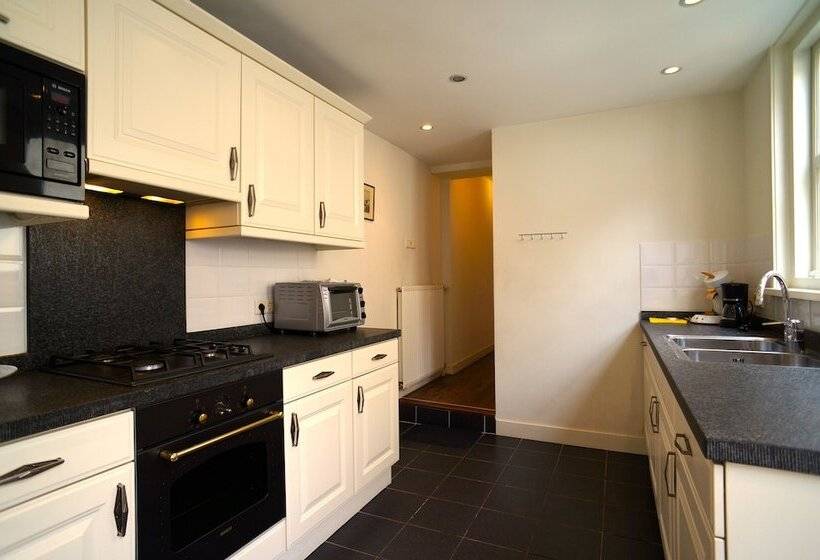 Stayci Apartments Noordeinde