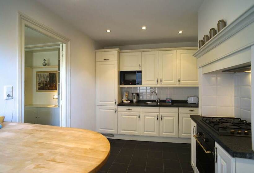 Stayci Apartments Noordeinde