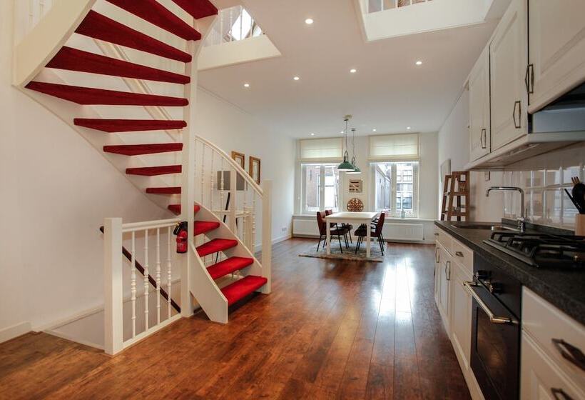 Stayci Apartments Noordeinde