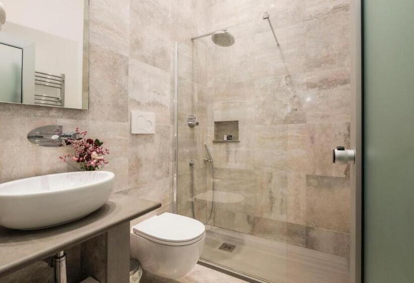 The Roman Empire Guesthouse