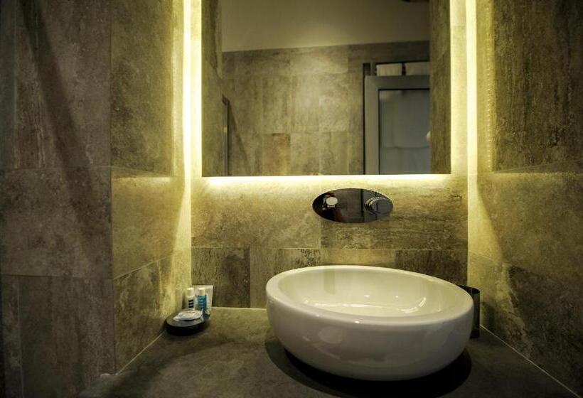 The Roman Empire Guesthouse