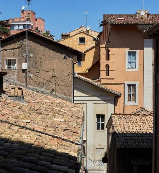 The Roman Empire Guesthouse