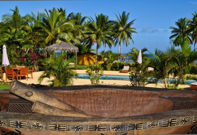 Waidroka Bay Resort