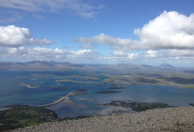 צימר Woodside Lodge Accomodation