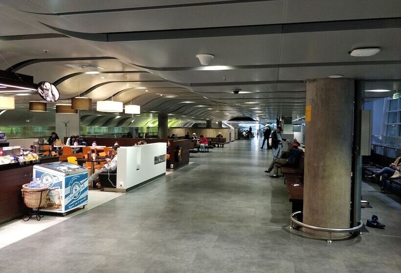 فندق صغير Capsule Hotel Pulkovo