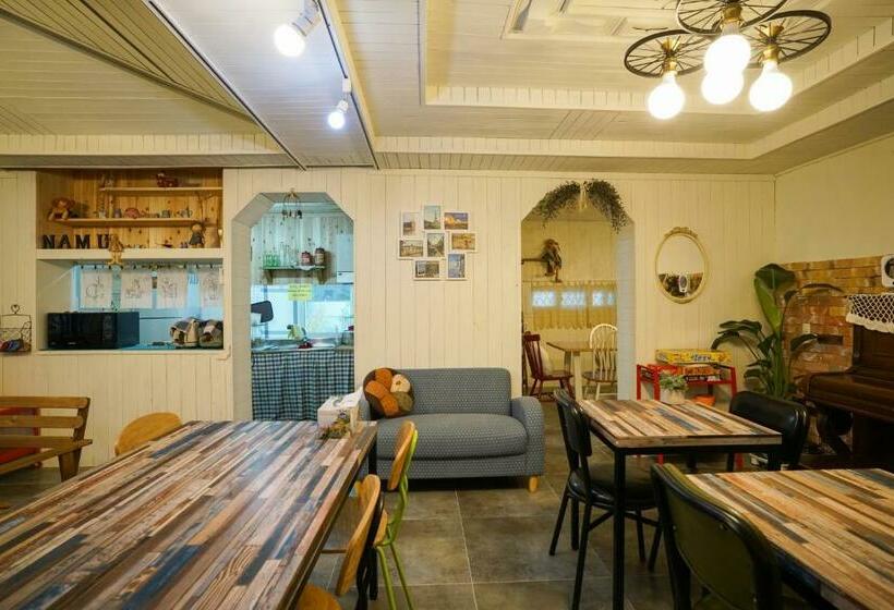 Общежитие Suncheon Namu Guesthouse