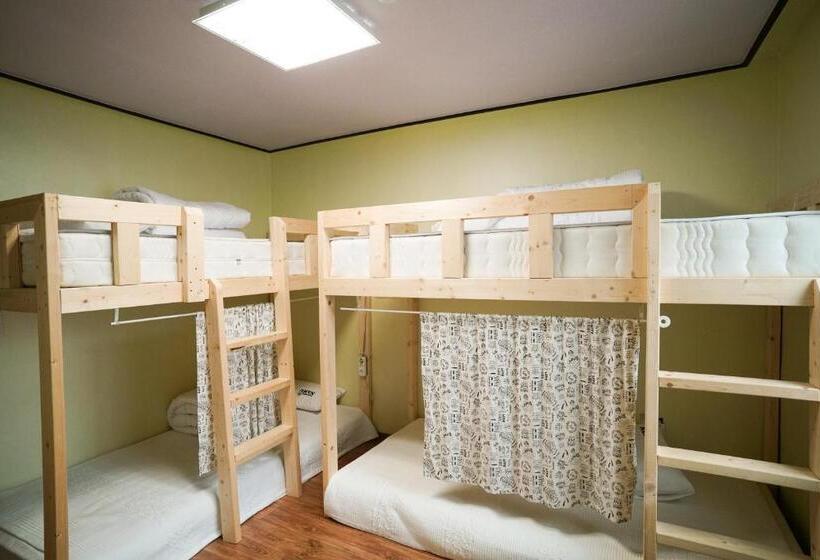Общежитие Suncheon Namu Guesthouse