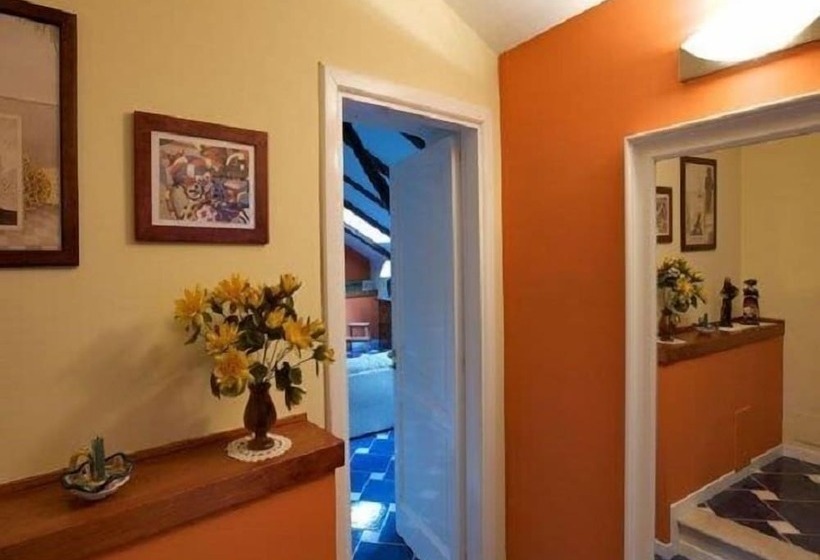 تختخواب و صبحانه La Casa Di Donn'amelia