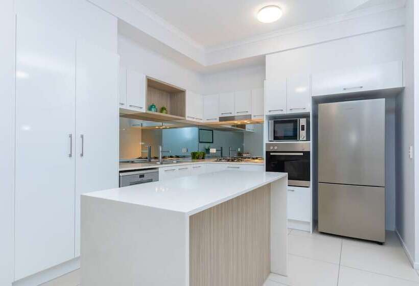 Boulevard North Lakes