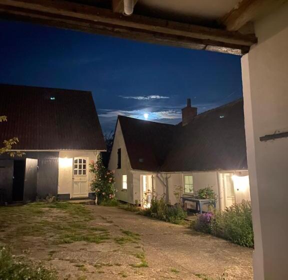 Camønogaarden Et B&b, Kursus Center Og Refugie På østmøn