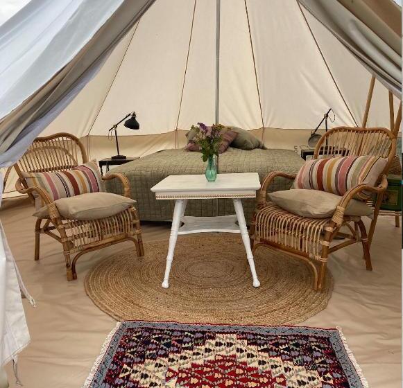 Camønogaarden Et B&b, Kursus Center Og Refugie På østmøn