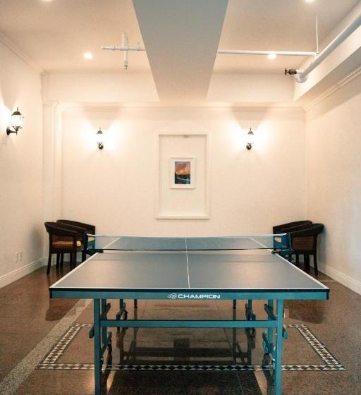 Goldone Hotel & Suites