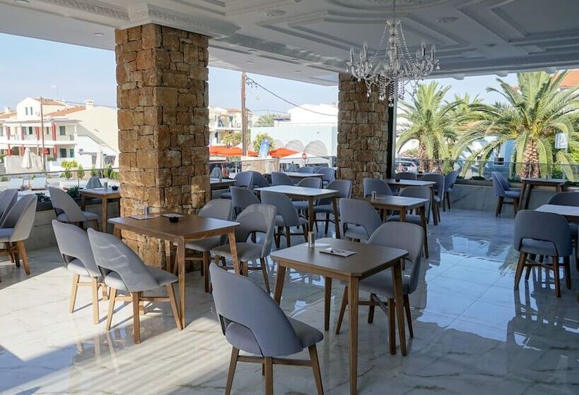 Отель Agnes Deluxe