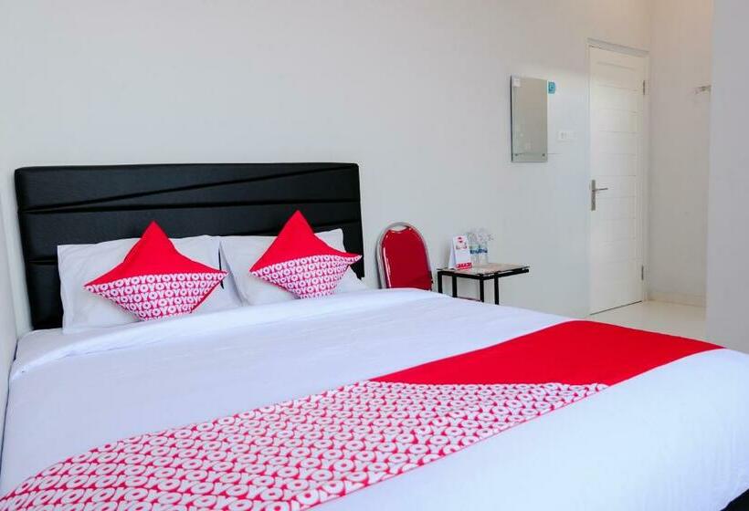 Hotell Alice S Homestay Near Unej, Stasiun And Alun Alun Syariah