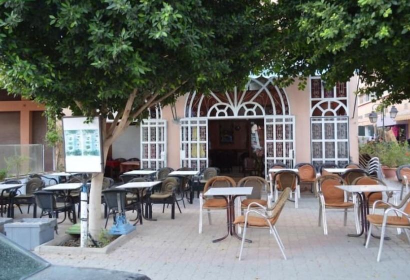 Отель Atlas Ouarzazate