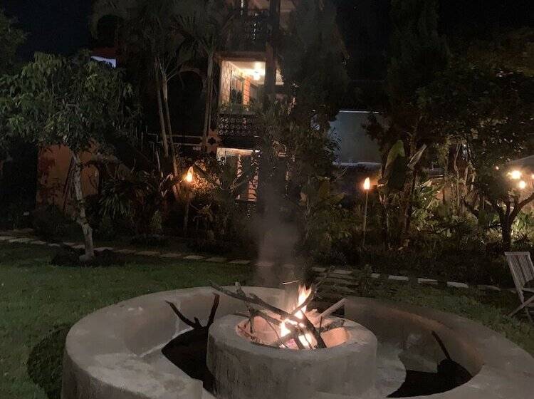 בית מלון כפרי Batur Sunrise Guesthouse