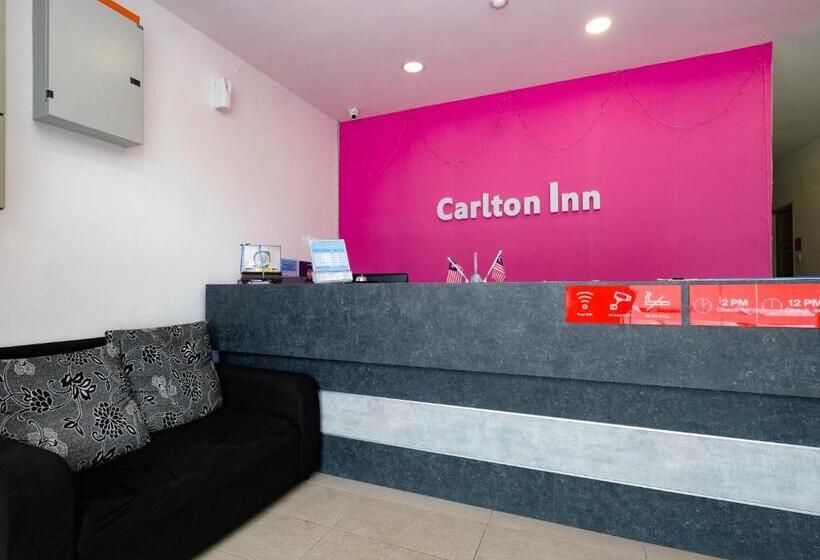 בית מלון כפרי Carlton Inn Bukit Ubi