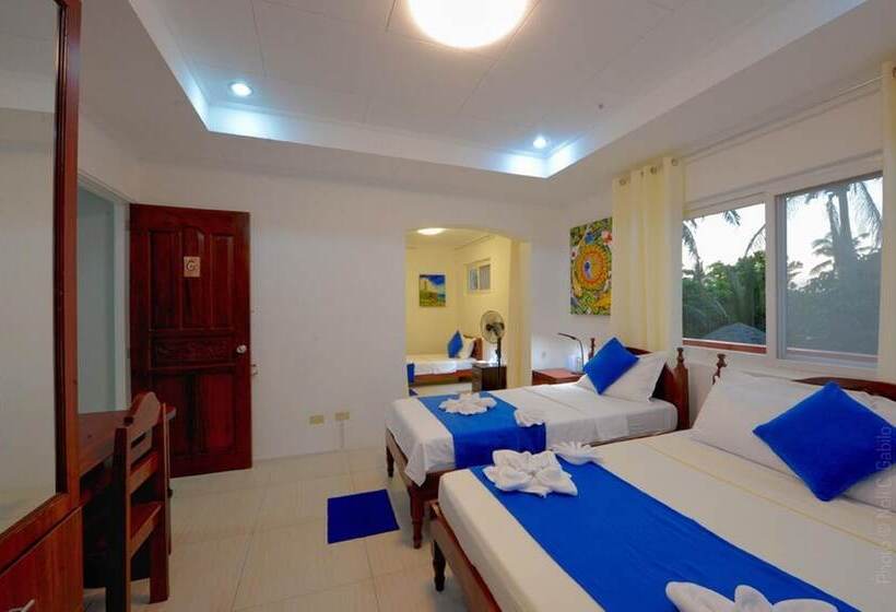 בית מלון כפרי Dive Batanes Lodge And Restaurant