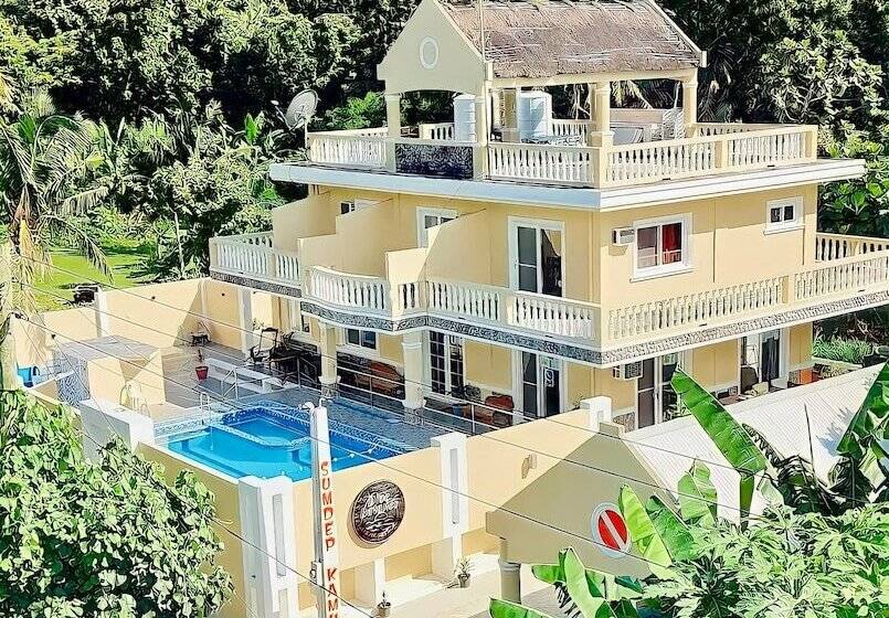 בית מלון כפרי Dive Batanes Lodge And Restaurant