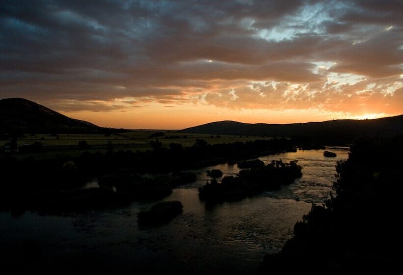 فندق Elgro River Lodge