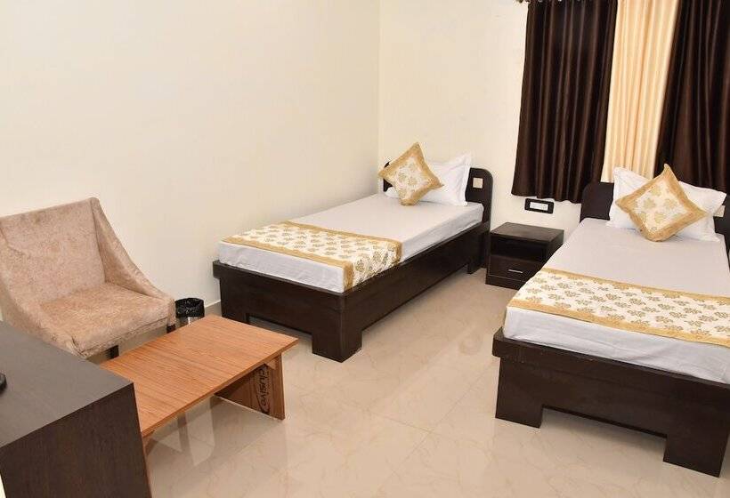 בית מלון כפרי Galaxy 16