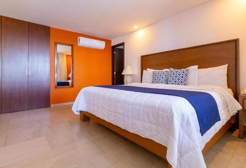 The Paramar Beachfront Boutique Hotel With Breakfast Included Downtown Malecon