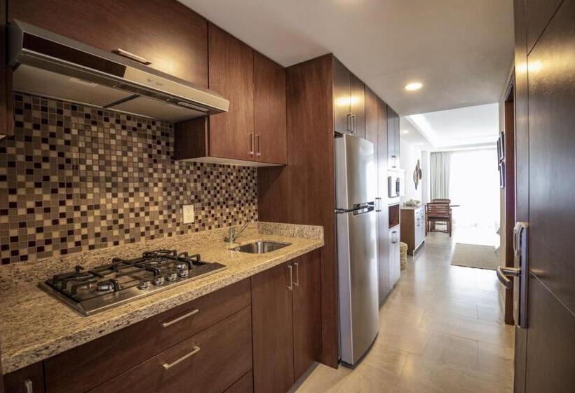 The Paramar Beachfront Boutique Hotel With Breakfast Included Downtown Malecon