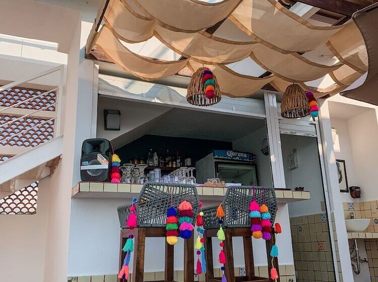 The Paramar Beachfront Boutique Hotel With Breakfast Included Downtown Malecon