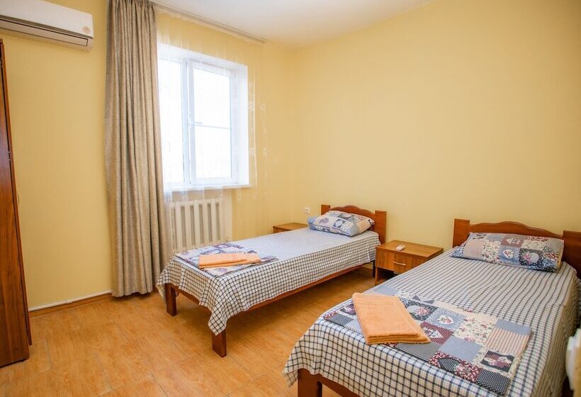 هتل Guest House Apelsin