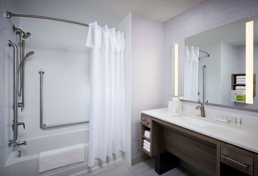 فندق Home2 Suites By Hilton Brantford