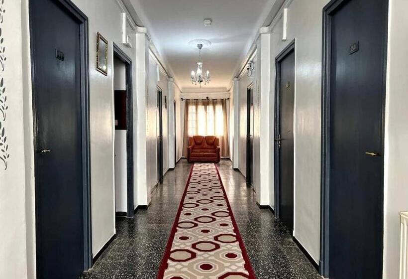 هتل Le Cheval Blanc