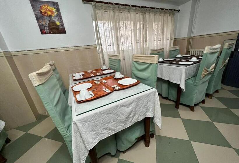 هتل Le Cheval Blanc