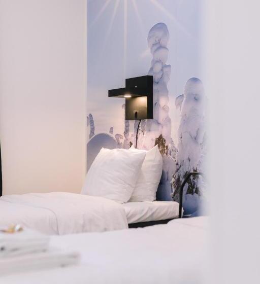 酒店 Li Kuohu Kangasala