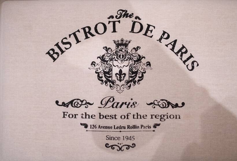 Отель Lighthouse