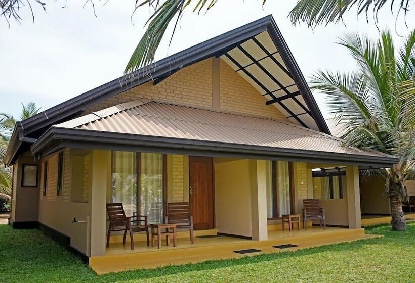 בית מלון כפרי Melheim Beach Kalpitiya