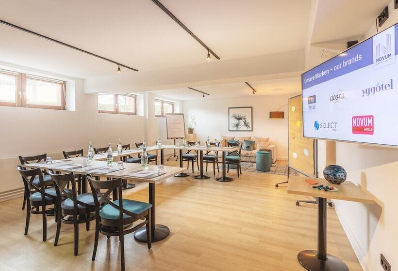 Garner Hotel Hamburg Nord, An Ihg